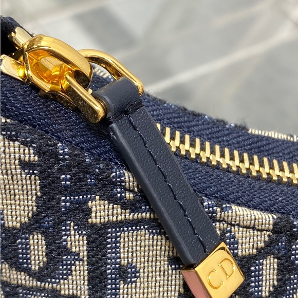 Dior Bag - Picture 4 of 6